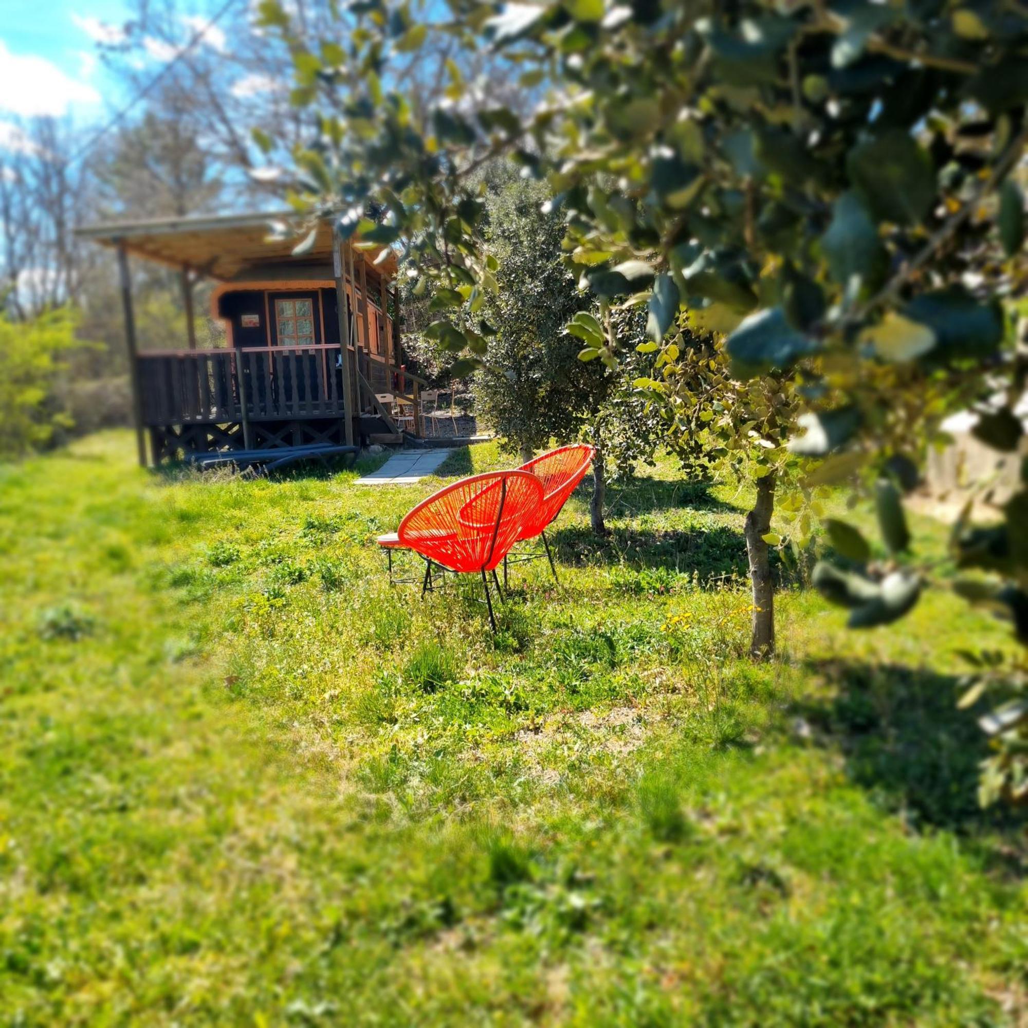 L'Oustaou Du Luberon Et Spa Villelaure Екстериор снимка