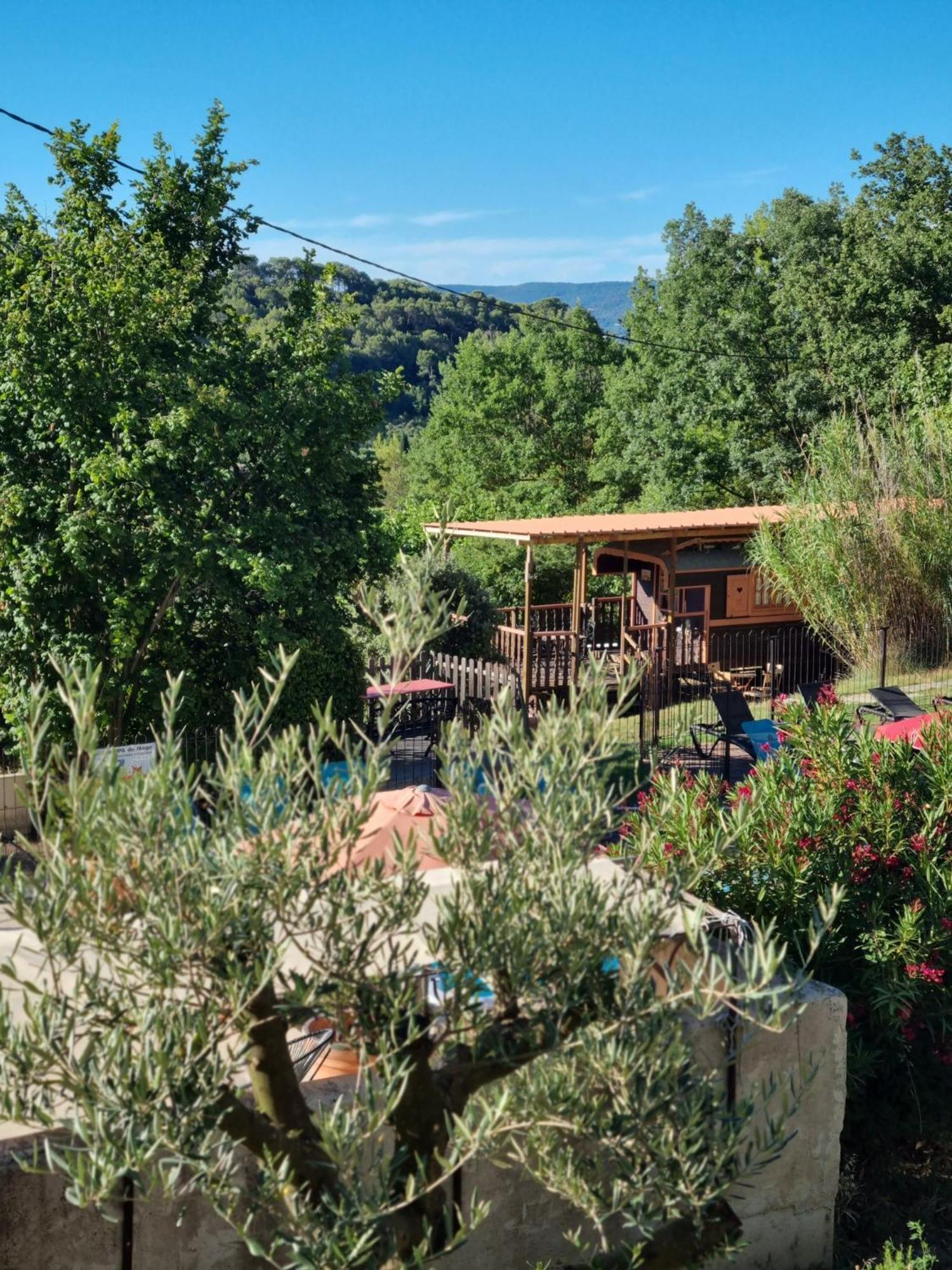 L'Oustaou Du Luberon Et Spa Villelaure Екстериор снимка