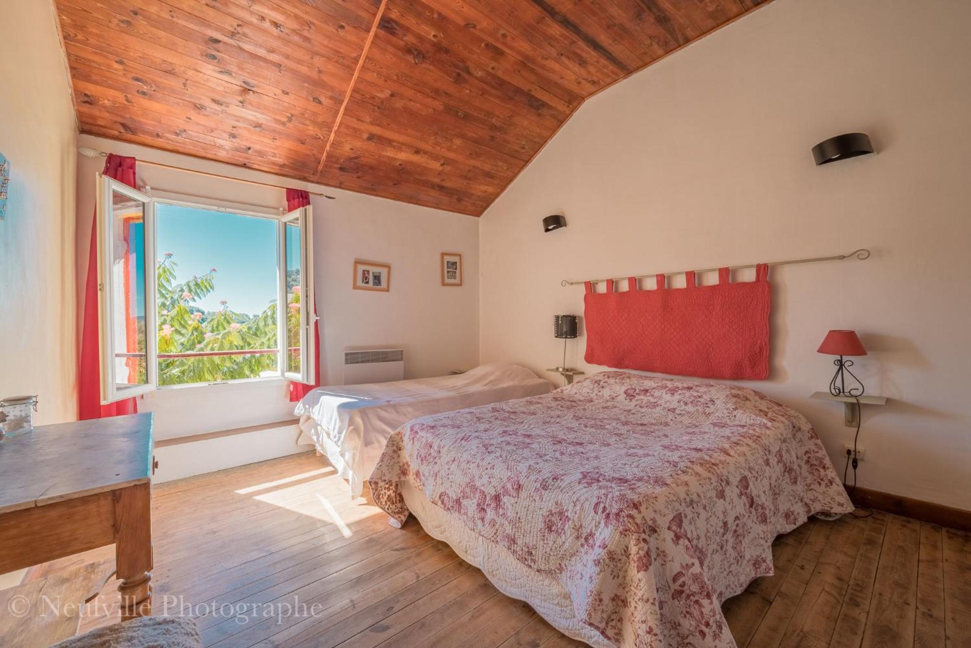 L'Oustaou Du Luberon Et Spa Villelaure Екстериор снимка