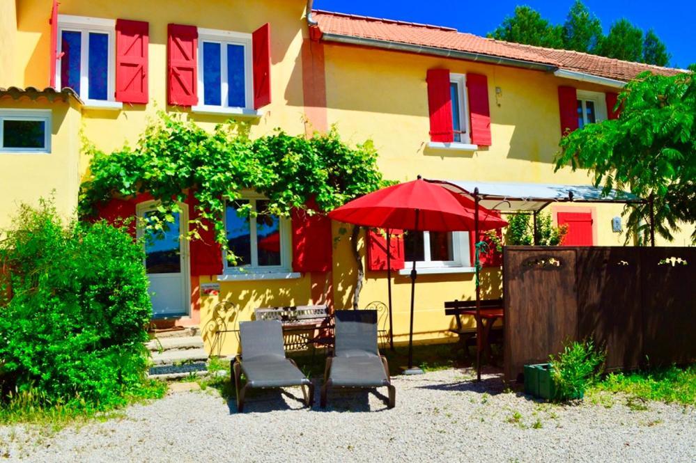 L'Oustaou Du Luberon Et Spa Villelaure Екстериор снимка