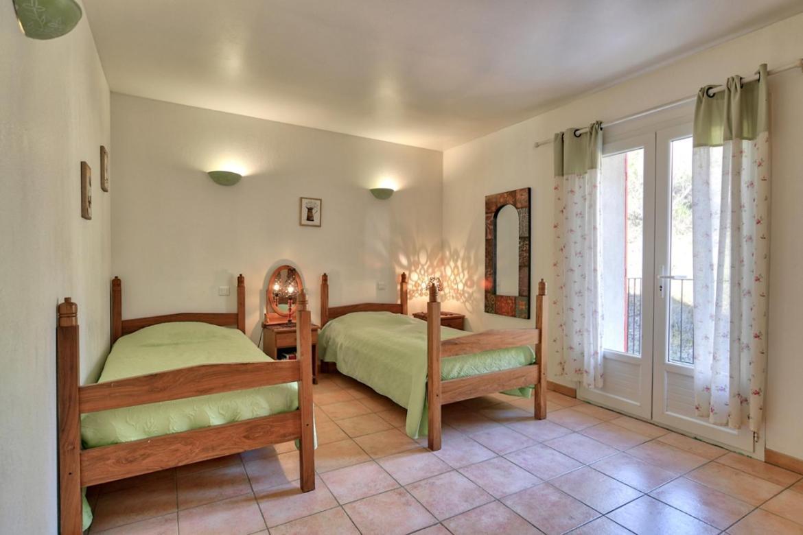 L'Oustaou Du Luberon Et Spa Villelaure Екстериор снимка